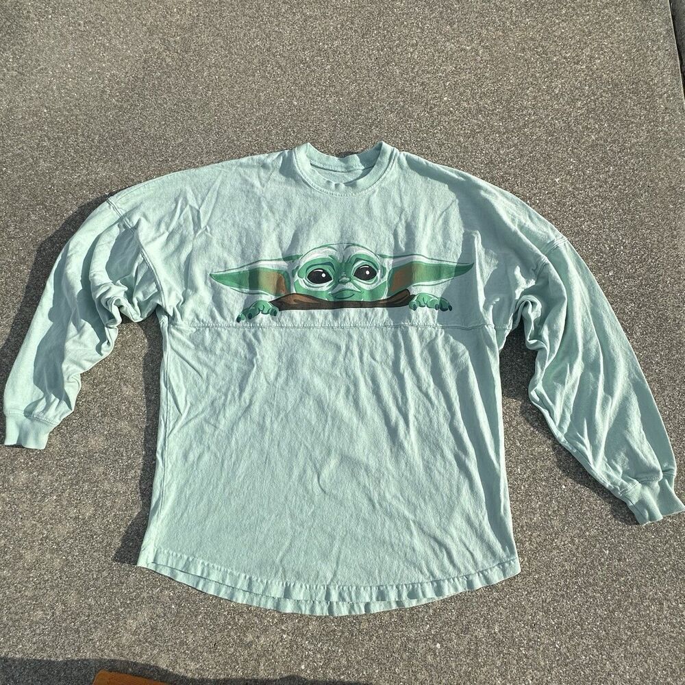 Disney Star Wars The Mandalorian Baby Yoda Spirit Jersey Shirt Small Sweatshirt